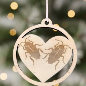 Hässliche Weihnachtsdekoration aus Holz Baumschmuck Weihnachtskugeln Spaßartikel