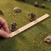 Tabletop Ruler 11 Zoll Holz Lineal für Wargames mit Wunschtext Gravur Rückseite